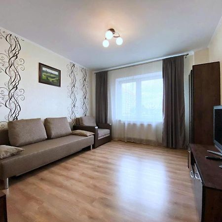 Kvartira Fatina 4A Apartment โมกีลอฟ ภายนอก รูปภาพ