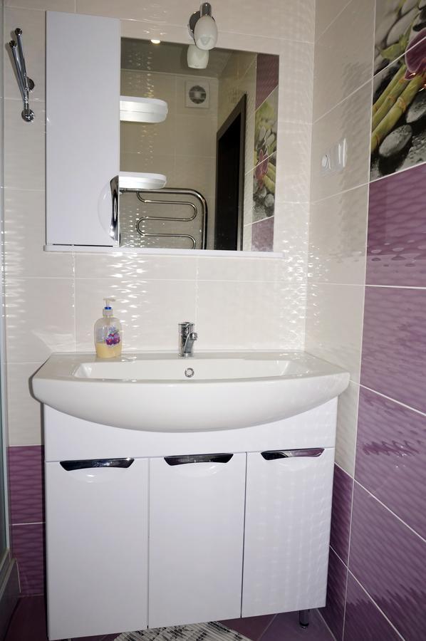Kvartira Fatina 4A Apartment โมกีลอฟ ภายนอก รูปภาพ
