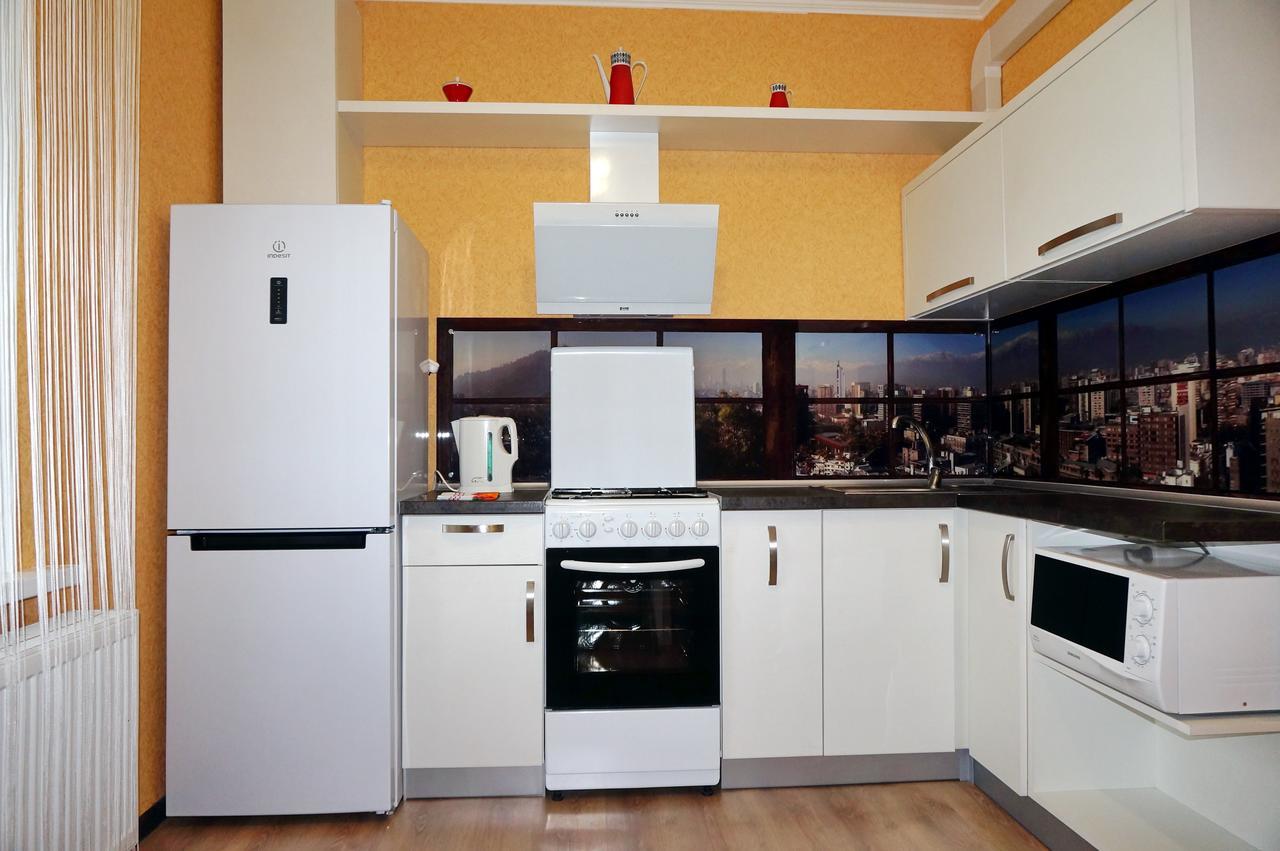 Kvartira Fatina 4A Apartment โมกีลอฟ ภายนอก รูปภาพ